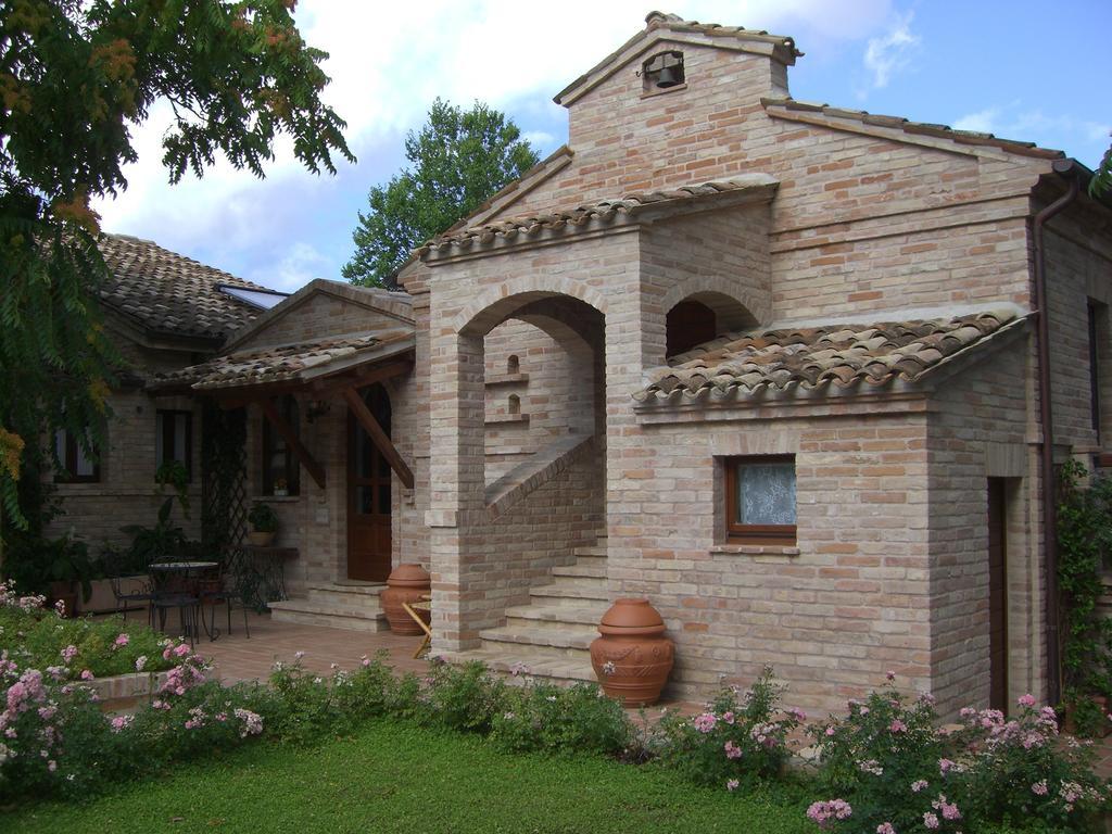 Villa Agriturismo La Campana Montefiore dellʼAso Exterior foto